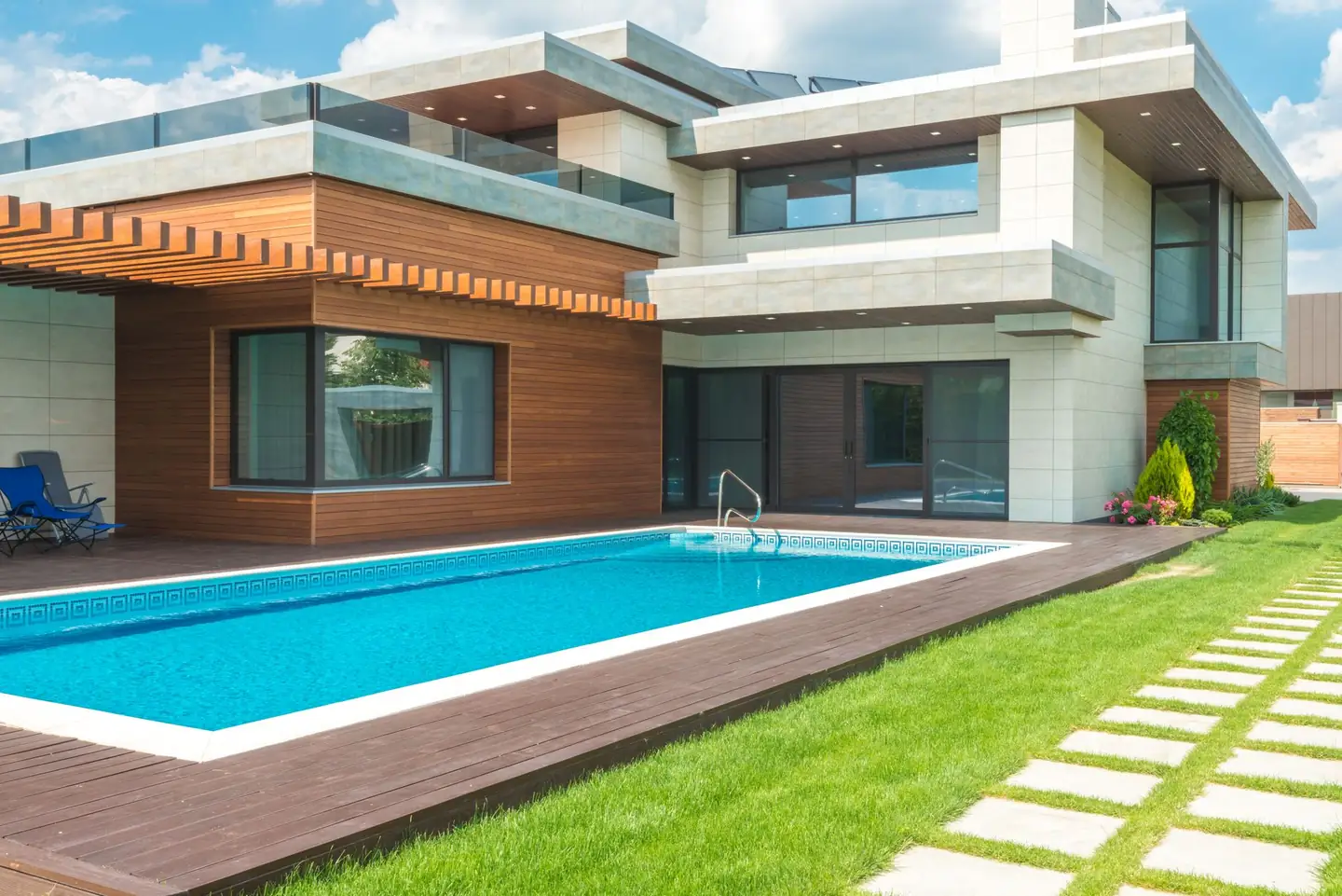 Small & Courtyard Pools in Mount Warrigal, NSW